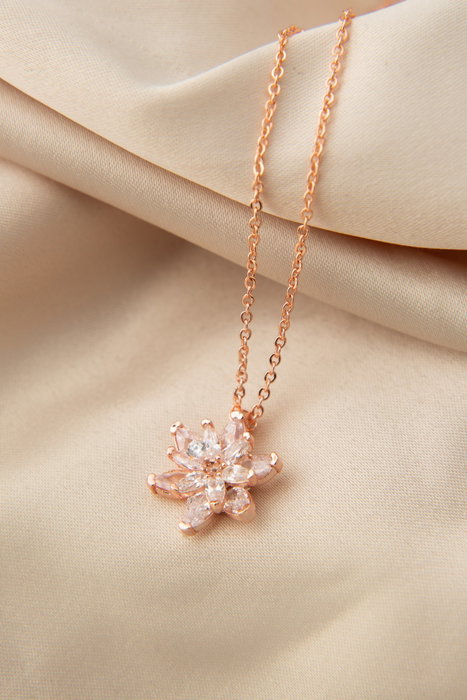 Heliophilia Silver Collar de Metal Rosa CK9545B
